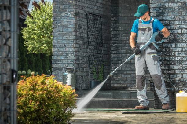 Best Oil and Grease Removal from Surfaces in Glyndon, MN